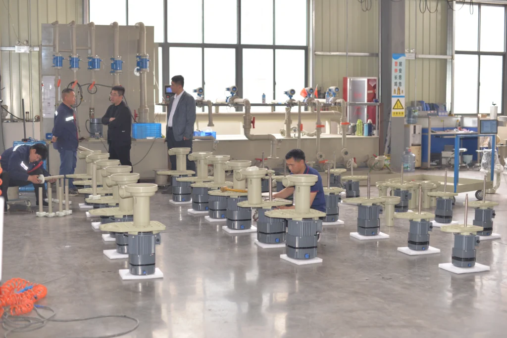 Xicheng heavy duty polypropylene centrifugal water pump with solid PP volute and impeller for chemical resistance